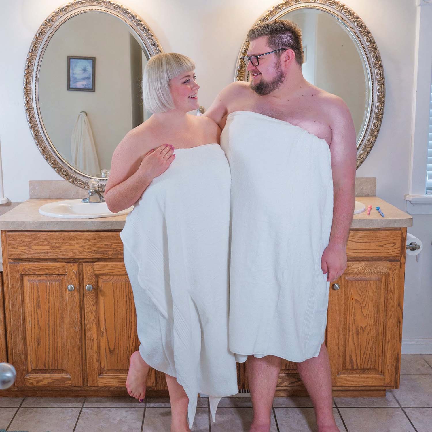 Big Softee Towel - White - Image 9