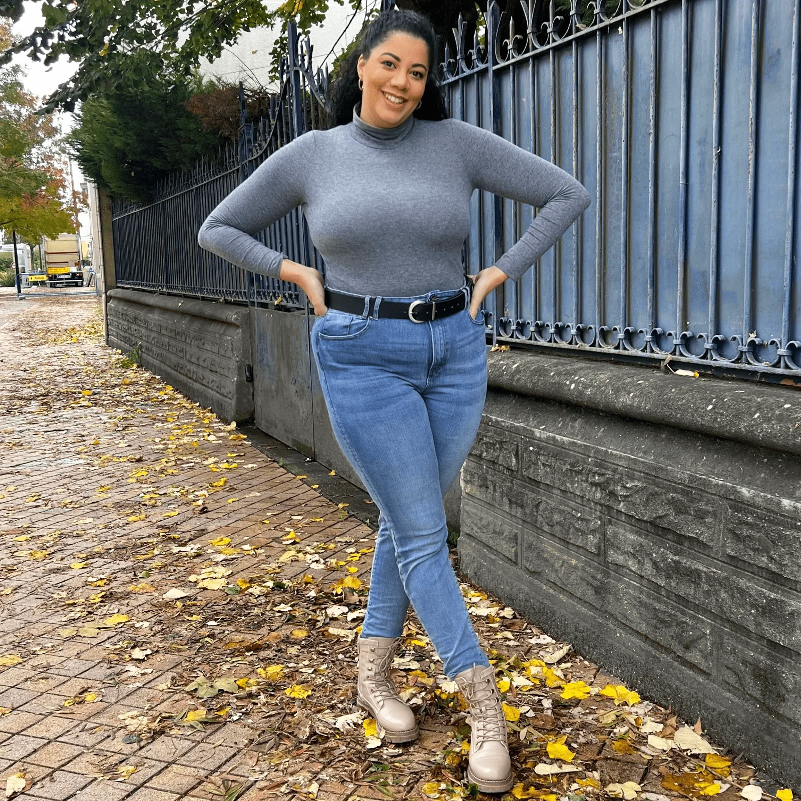 Vegan Leather Waist Belt - Silver - Image 5