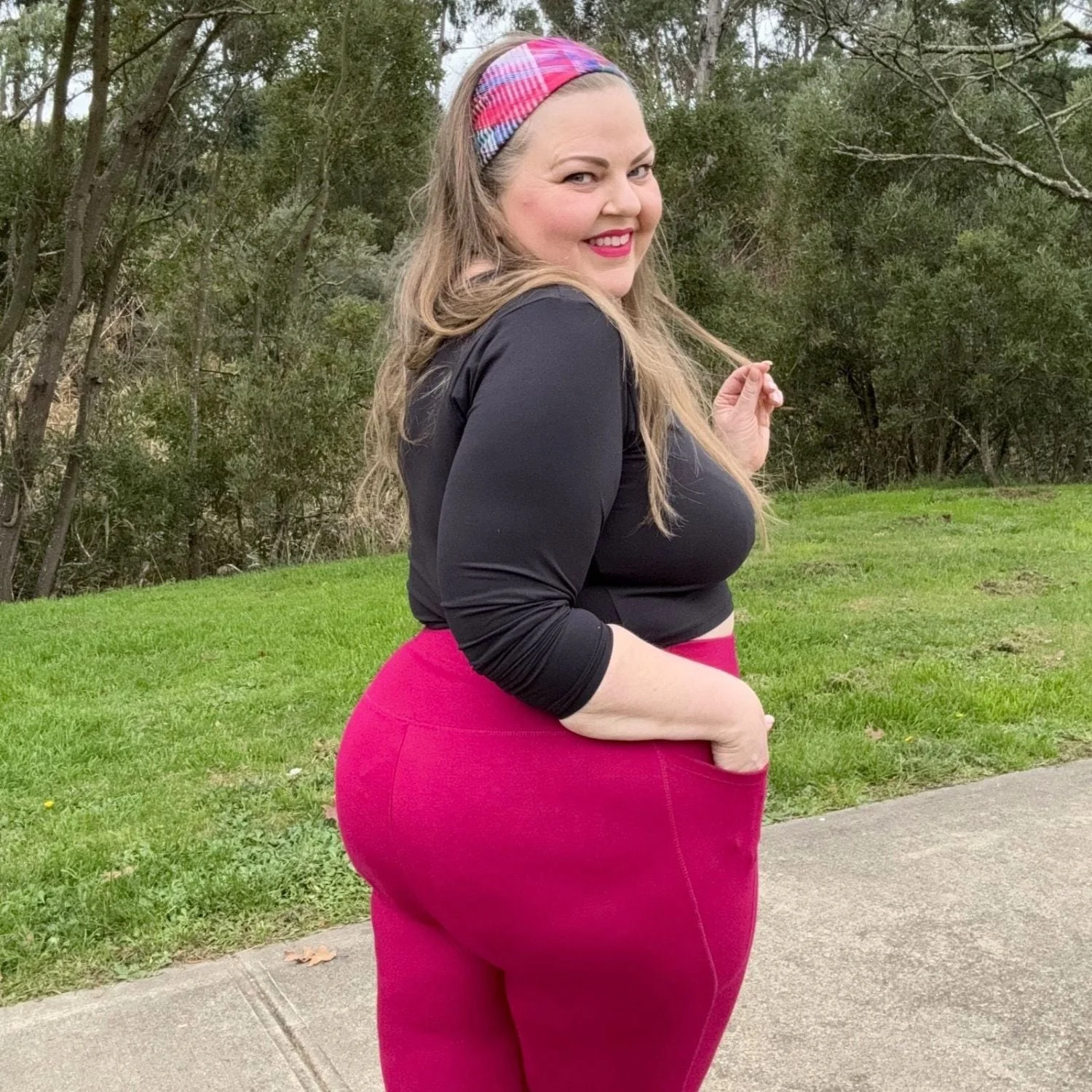 Squat Proof Short Leggings - Raspberry Pie - Image 8