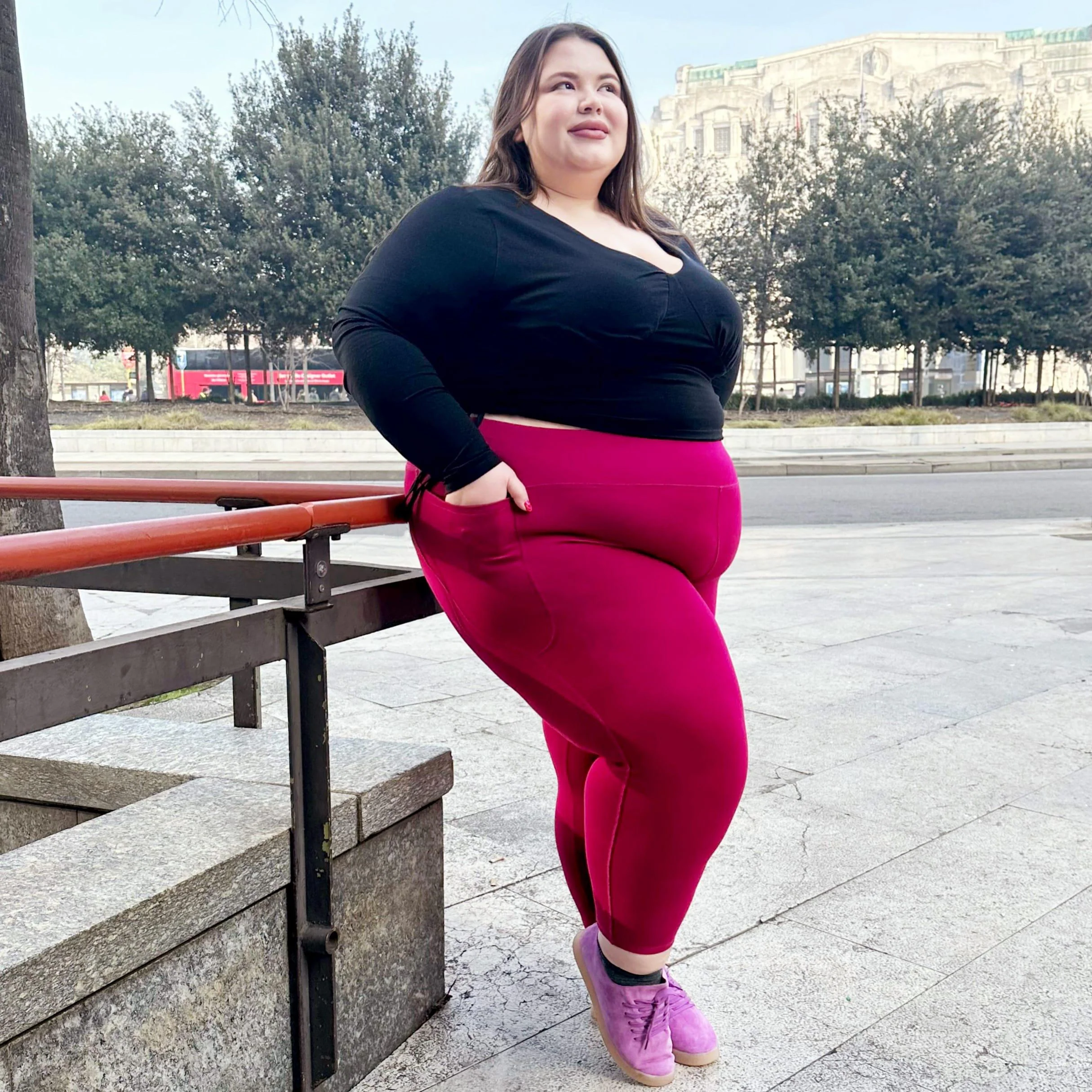 Squat Proof Short Leggings - Raspberry Pie - Image 9